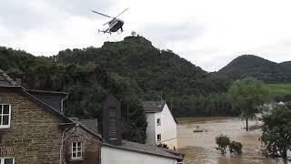 Flut 2021 Ahrtal. Hubschrauberrettung Hotel Saffenburg Mayschoß.