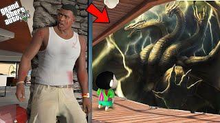 Franklin And Shinchan Chased By Biggest Kingghidorah In GTA 5!
