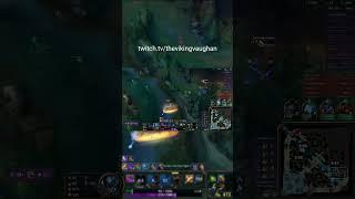 Sneaky Rift Recall!  #leagueoflegends  #SneakyDuke #CloseCall #GamerLife #TwitchStream