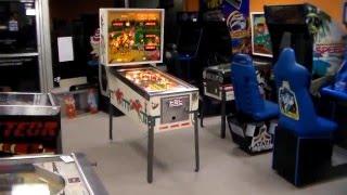 1977 Williams Hot Tip Pinball Machine - 1st Solid State Williams Game!