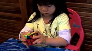 2 years old girl Youngest Rubik's Cube Solver :70 seconds