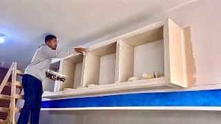 Cómo hacer repostero aéreo con estructura y paneles de yeso en pared de la cocina moderna