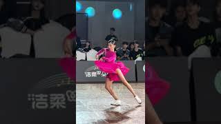 Lin Yihan's Cha Cha | I have to say her skills have surpassed many adults#dance #dancestudio #chacha