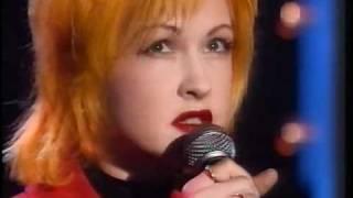 Cyndi Lauper Sally's pigeons Dutch TV