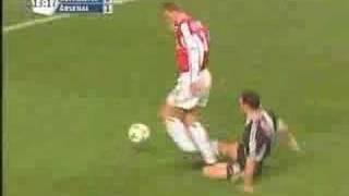 Dennis Bergkamp goal vs Newcastle 2002 (no sound)