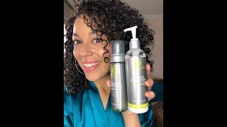 Diffusing Curly Hair using Design Essentials Natural Curl Enhancing Mousse!