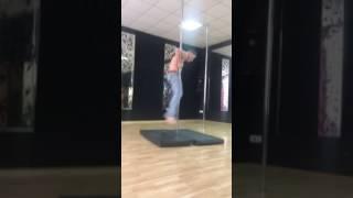 Хлипавка Назар, тренер #royalpoledance