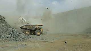 Shovel 6060 FS and CAT 793 D | Africa Gold Mine