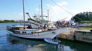 After 3+ Years: LAUNCH DAY for our rescued wooden SAILBOAT! — Sailing Yabá THE SPLASH