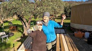 THE ROOF IS CRAP! CAN WE GET THIS SHED TO WORK? - Building in Portugal