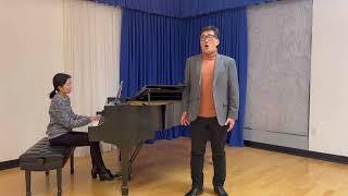 "E la solita storia del pastore" singing by Jinho Hwang tenor