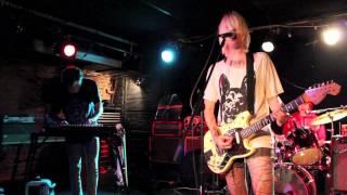 EMA: "The Grey Ship" (Live at the Mercury Lounge)