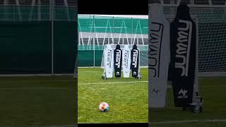 Free-kick training with Vincenzo Grifo