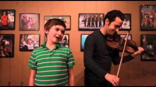 Violinist Popovic and Son At Windsor Star News Cafe