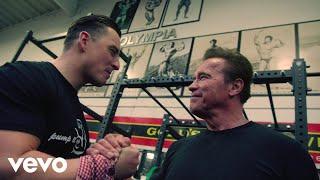 Andreas Gabalier - Pump It Up (The Motivation Song) ft. Arnold Schwarzenegger