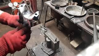 John deer B connecting rod pouring new Babbitt