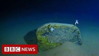 Mariana Trench: Record-breaking journey to the bottom of the ocean - BBC News