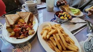 Bill & Sam's Diner. Wolcott CT. review