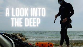 What lies Under the Sea - trying out a wetsuit