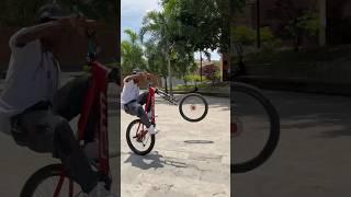 Caballito sin llanta  #bike  #whellie  #bicicleta  #bike