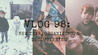 New Year, Organizing, & Decluttering | Vlog 98