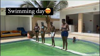 Come swimming with us in Diani My mum diving skills is so funny!