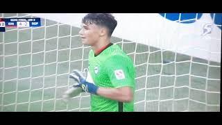 Star striker Ikhsan gets in goal & makes stoppage time save!