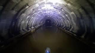 A time-lapse narrowboat trip through the Blisworth tunnel to Stoke Bruerne.