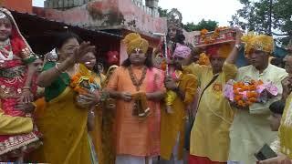 भव्य कलश यात्रा उमरिया परम पूज्य गुरुदेव आचार्य कृपाशंकर जी महाराज चित्रकूट धाम