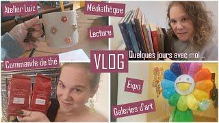 Vlog : Expo parisienne, des livres, une commande de thé, la star ac...