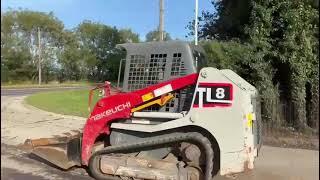 TAKEUCHI TL8 TRACKED SKIDSTEER *YEAR 2015, 3519 HOURS* C/W BUCKET