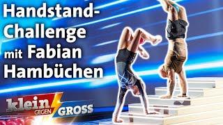 Wer läuft schneller im Handstand die Treppe hoch? Fabian Hambüchen vs. Lana | Klein gegen Groß