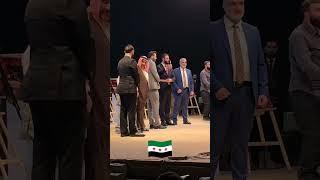 الرئيس أحمد الشرع يسلّم "درع حلب" للسيد محافظ المدينة تقديرًا لمحافظة حلب