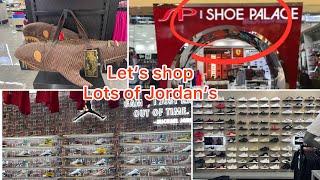 SP Shoe Palace come shop with me | Omg this store have a lot of Jordan’s in stock plus a shark bag ?