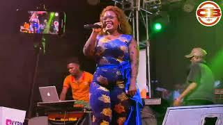 Noela's Performance At Papaz Spot Makindye #TewabaAggalawoConcert