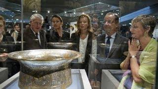 Louvre opens Islamic culture exhibit