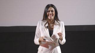 The Rise Of The Fashion Stylist | Rachel Jimenez Penca | TEDxColumbiaCollegeChicago