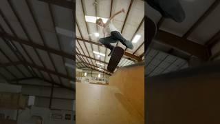  Austin warm-up gnar at Damn Am in Houston, TX #skateboarding #damnam  @austinbuntinskate