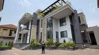 Touring a 5 bedrooms modern house for sale in kyanja Kampala uganda $400,000 USD