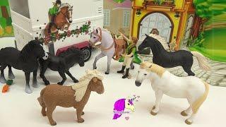 Target Terra Horses Review & Trying On Schleich Tack - Honeyheartsc Video