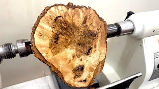 Woodturning - An Outstanding Piece Of Wood !!