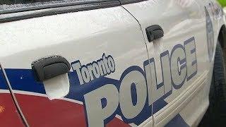 Female officers plan to sue Toronto police service