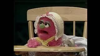 Classic Sesame Street - Big Bird And Snuffy Babysit Natasha