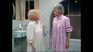 THE GOLDEN GIRLS - "Dorothy & Rose Install a Toilet" - 1985