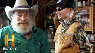 Mountain Men: Tom Sews Hank an Epic Deerskin Vest (Season 12)