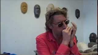 Alabama 3's Nick Reynolds plays harmonica for Hernu 'n Harris: Unhinged