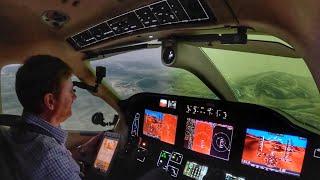 CHALLENGING LOW VISIBILITY APPROACH into ASPEN, CO! - TBM930 SIMCOM