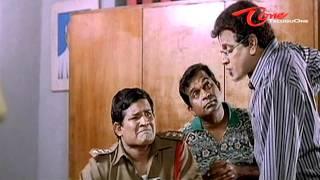 AVS Fabulous Dialogues With Thanikellabharani In Police Station