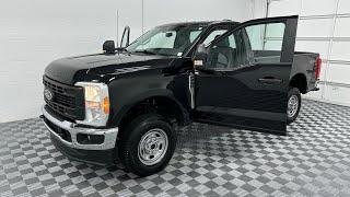 2023 Ford F-250 XL (XYZ Motors)