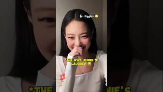 Jennie laughed at what her mom said.  #jennie #blackpink #jenniekim